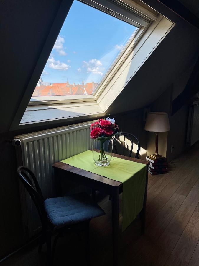 Cosy Penthouse In The Heart Of Bruges